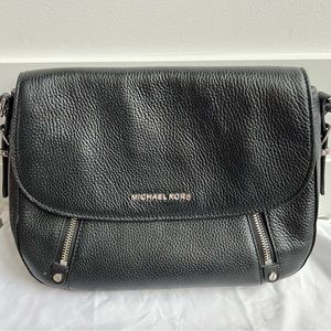 Michael Kors Evie Medium Pebbled Leather Shoulder Bag